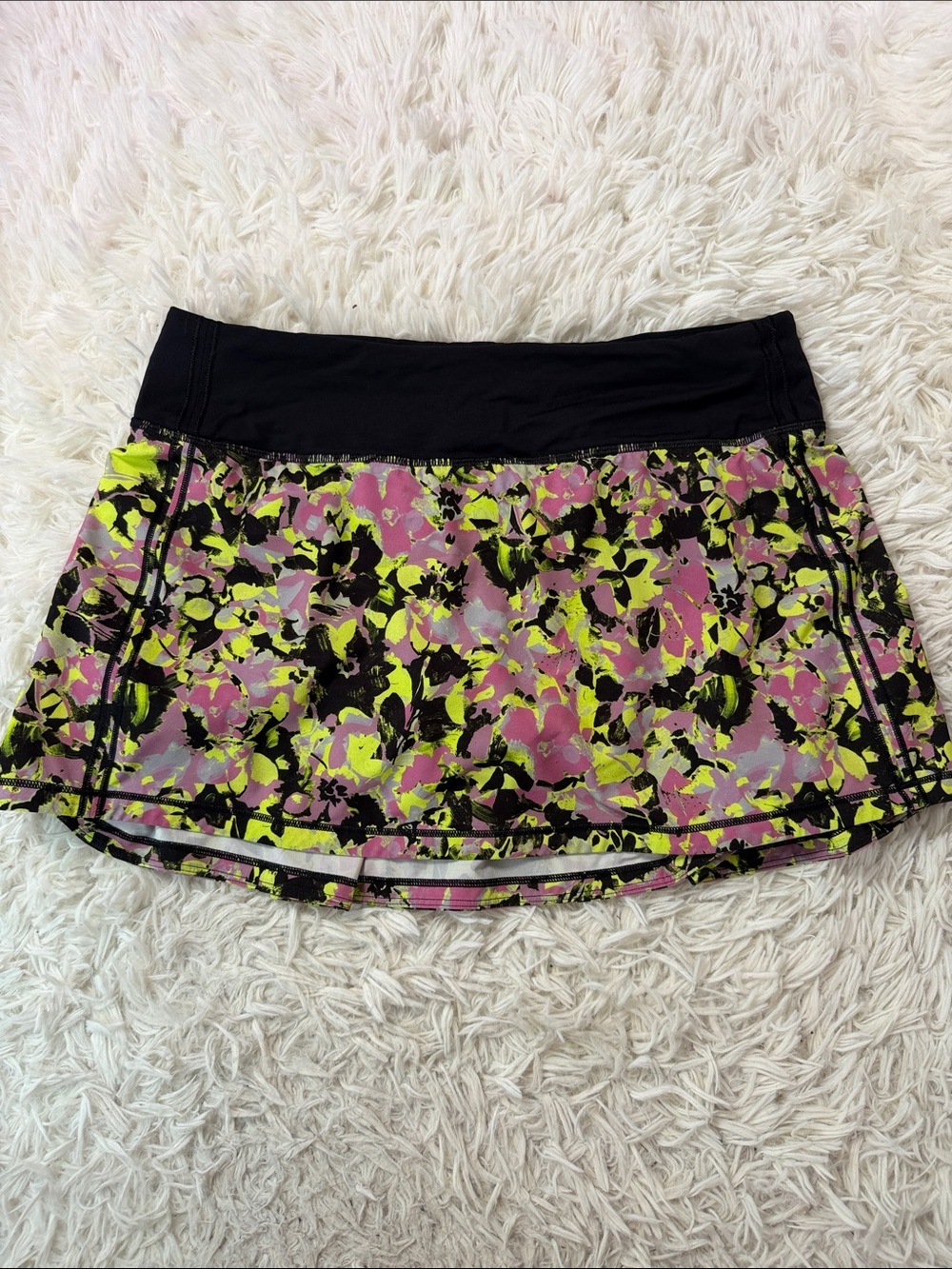 Lululemon Pace Rival Mid-Rise Skirt Inflected Highlight Yellow Multi / Black